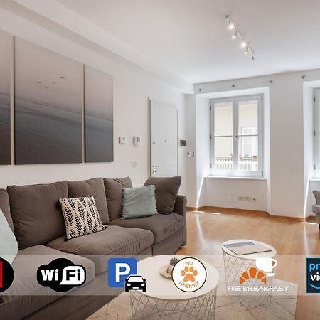 Suite Saba, Stile E Parcheggio In Centro A 的里雅斯特 外观 照片