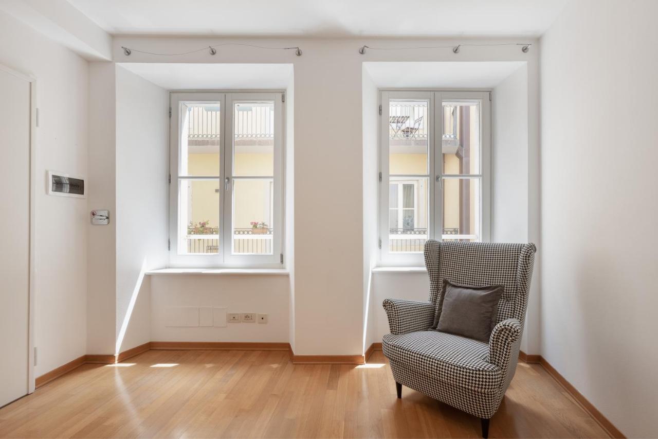 Suite Saba, Stile E Parcheggio In Centro A 的里雅斯特 外观 照片